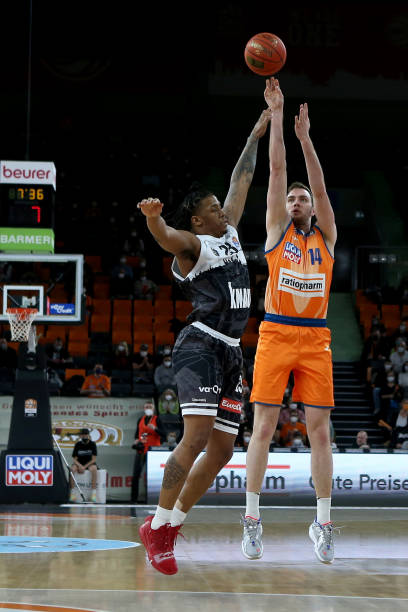 他能通过精 他能通过精