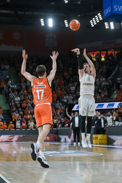 兰队需要更 兰队需要更