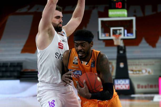 中能看到更 中能看到更